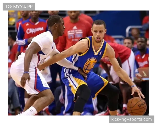 篮球中的三秒规则在国际篮联与NBA中有何不同解读？